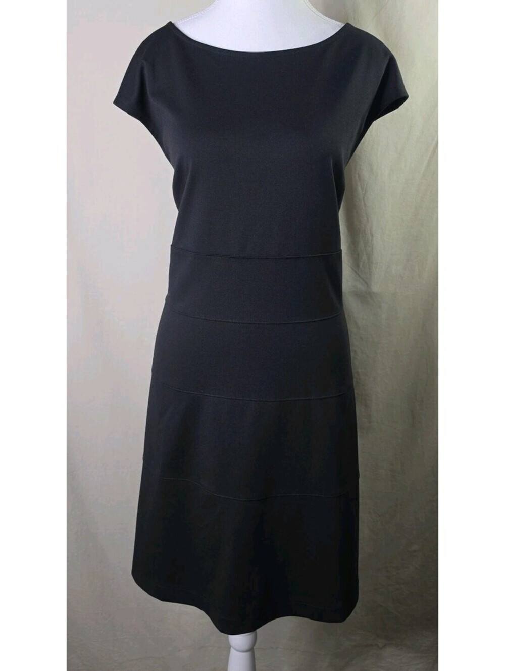 Gap Fit Flare Dress 20 Black Boat Neck Cap Sleeve Tiered NWT